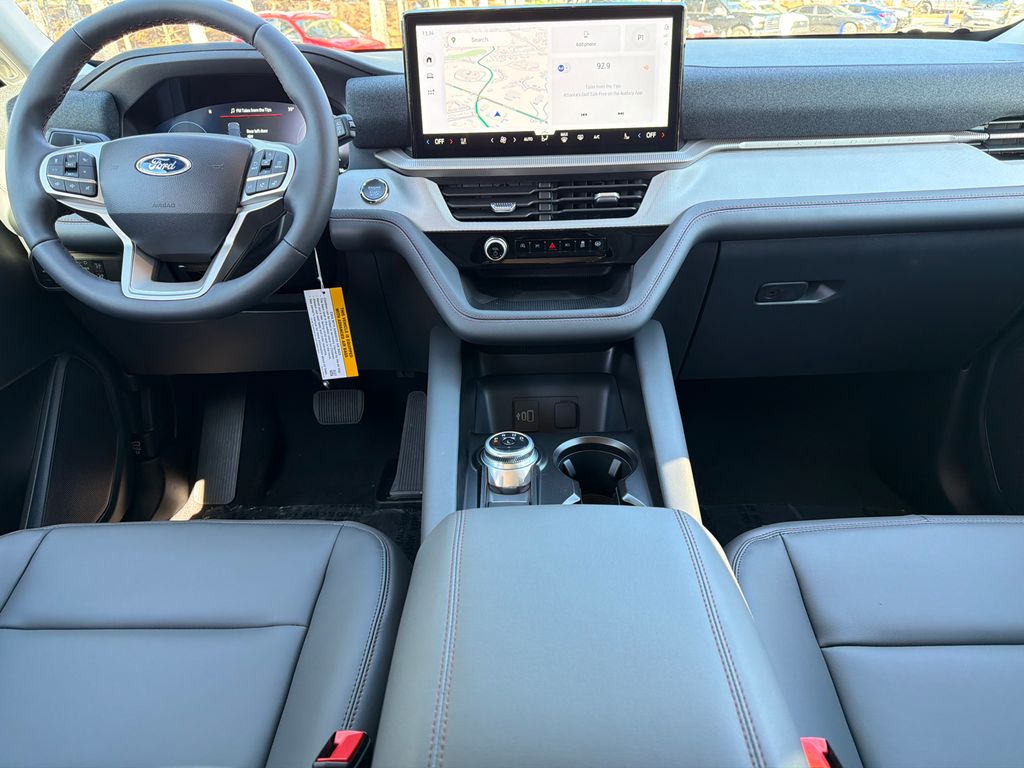 Thumbnail: 2026 Ford Explorer - 7