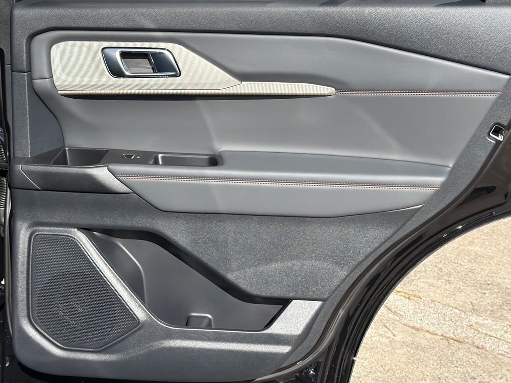 Thumbnail: 2026 Ford Explorer - 23