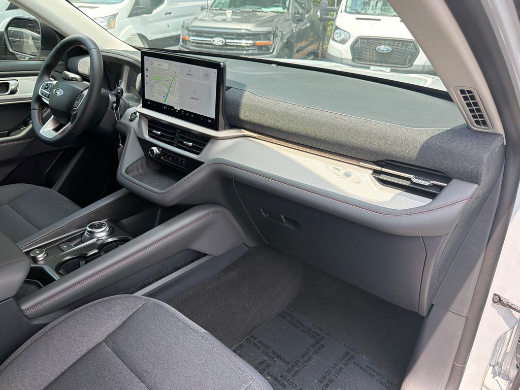 Thumbnail: 2026 Ford Explorer - 2