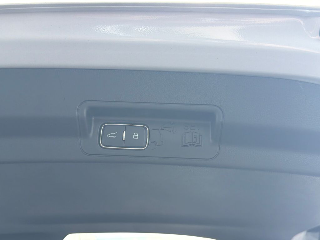 Thumbnail: 2026 Ford Explorer - 24