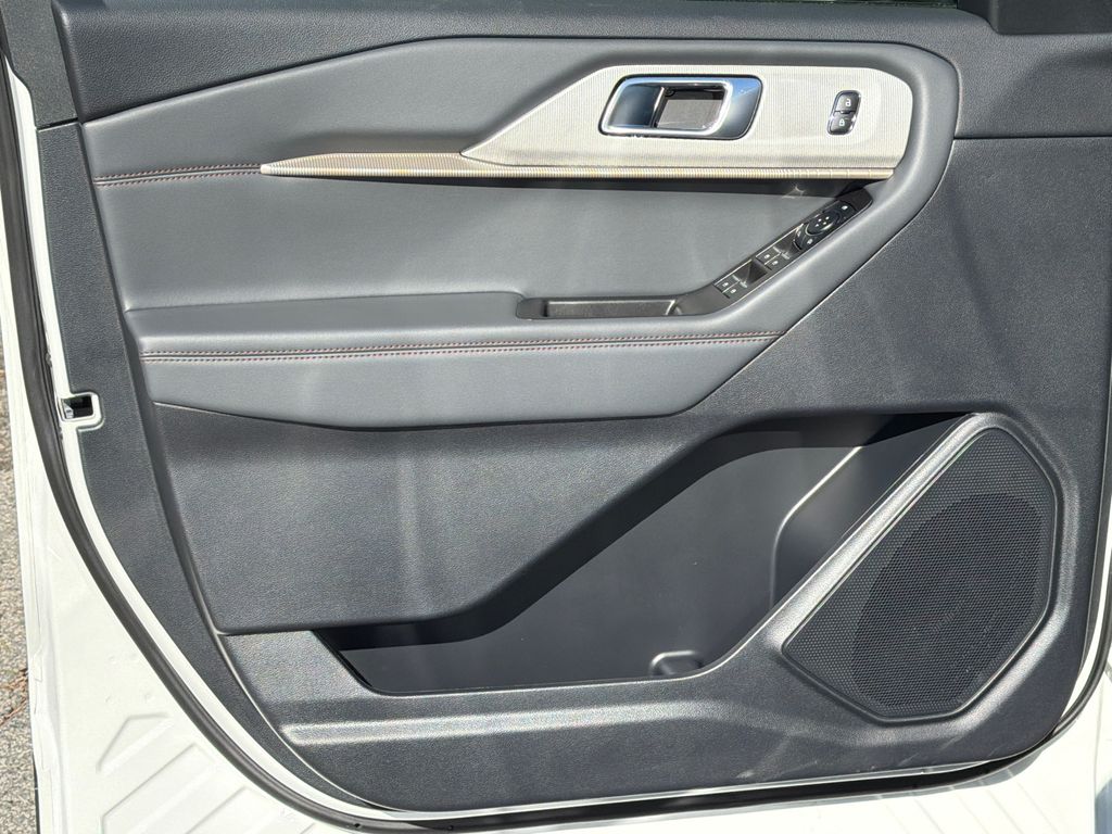 Thumbnail: 2026 Ford Explorer - 23