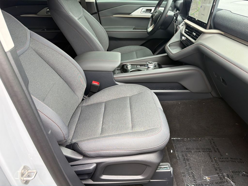 Thumbnail: 2026 Ford Explorer - 10