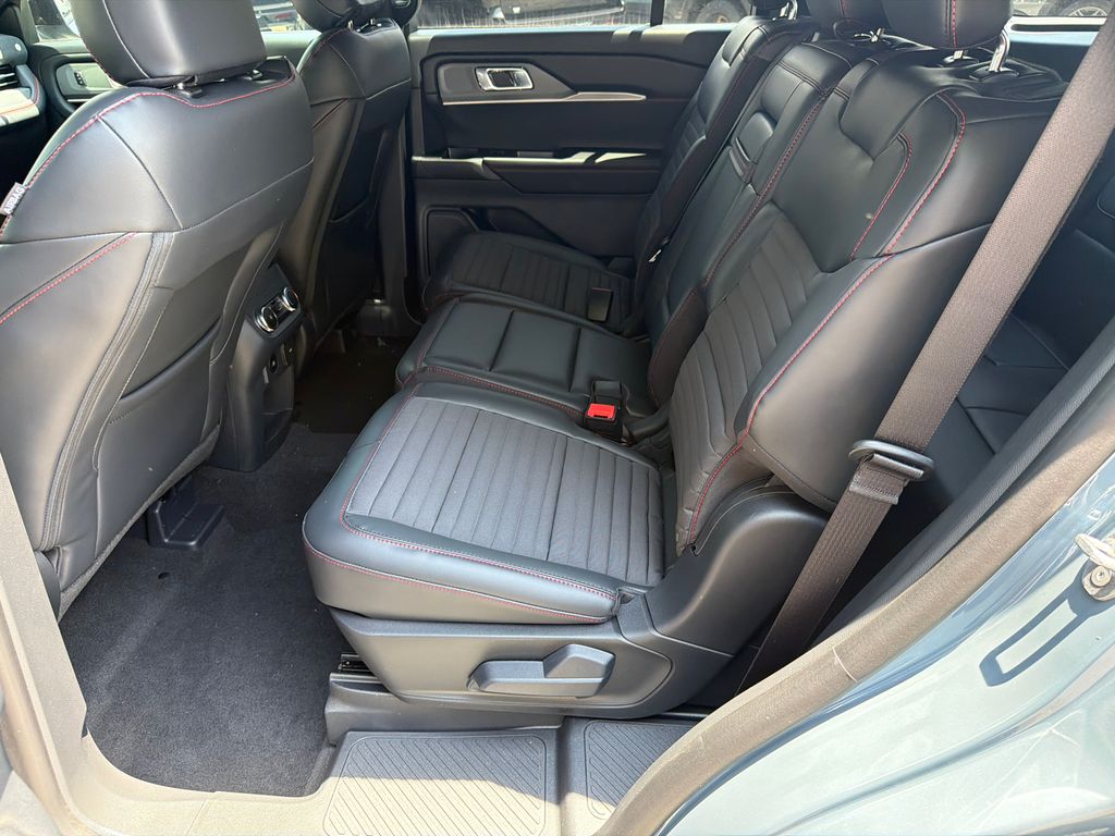 Thumbnail: 2026 Ford Explorer - 25