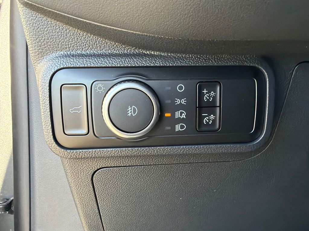 Thumbnail: 2026 Ford Explorer - 33