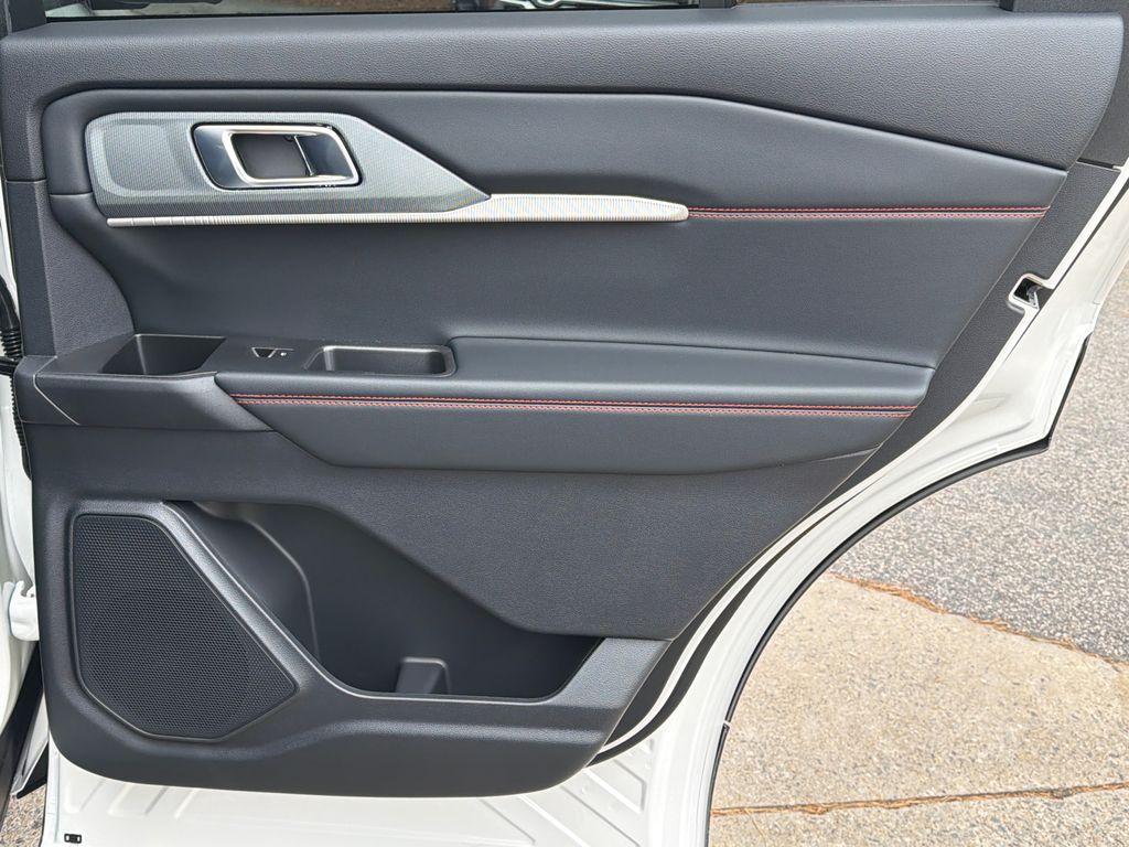 Thumbnail: 2026 Ford Explorer - 23