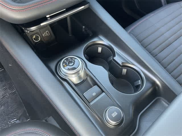 2025 Ford Explorer ST-Line 25