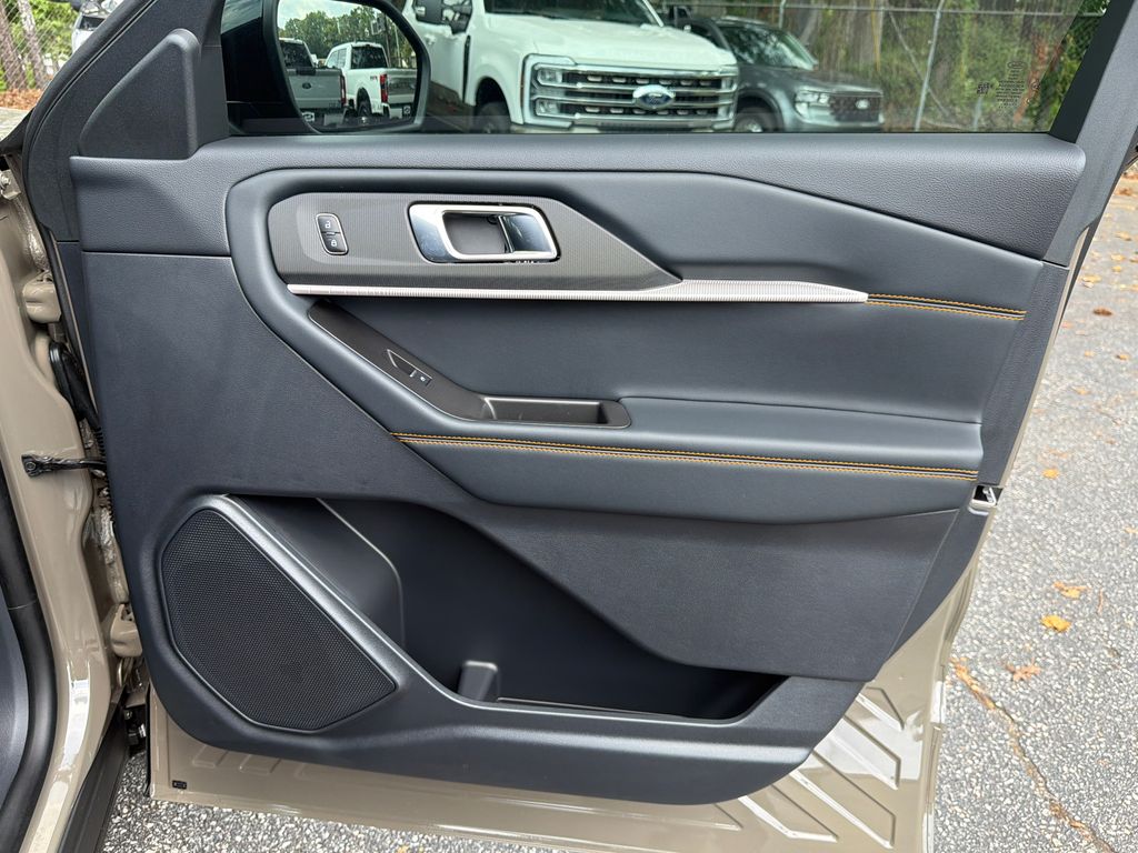 Thumbnail: 2026 Ford Explorer - 23