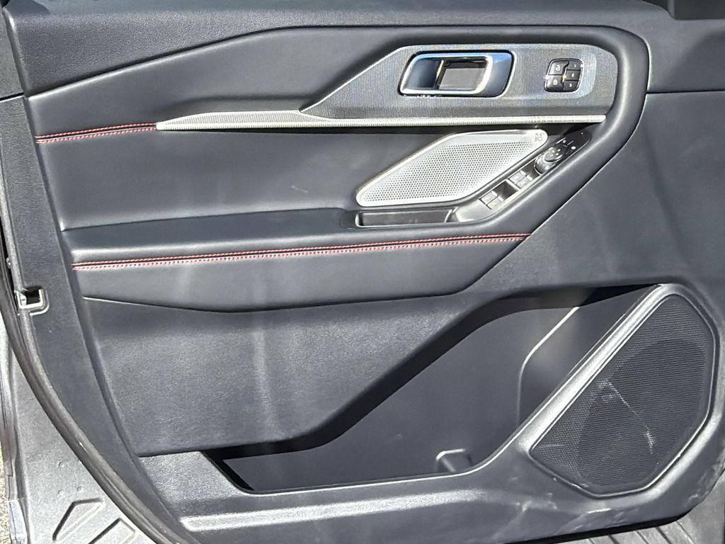 Thumbnail: 2026 Ford Explorer - 22