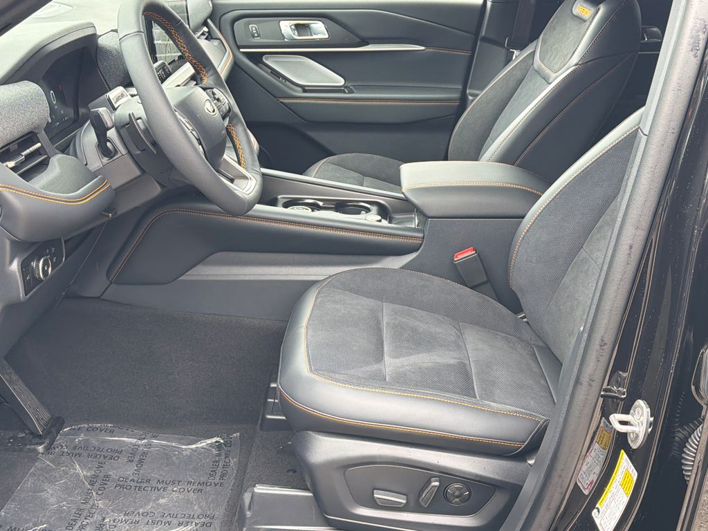 Thumbnail: 2026 Ford Explorer - 9
