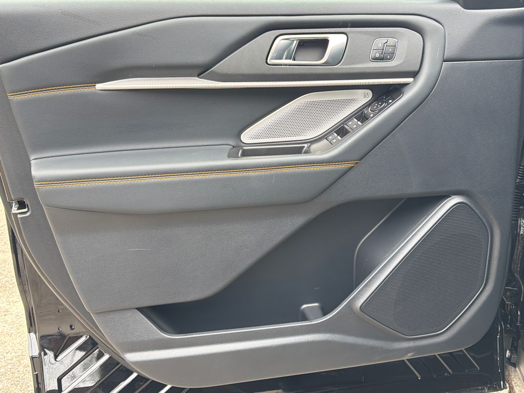 Thumbnail: 2026 Ford Explorer - 23