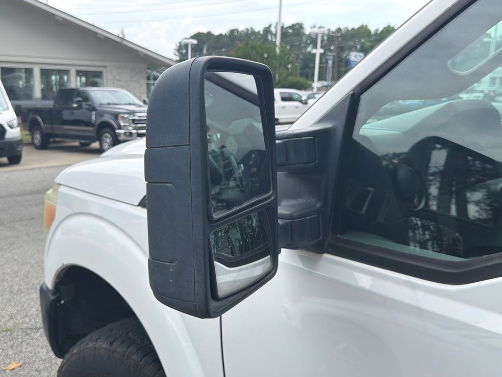 Thumbnail: 2011 Ford F-250 - 10