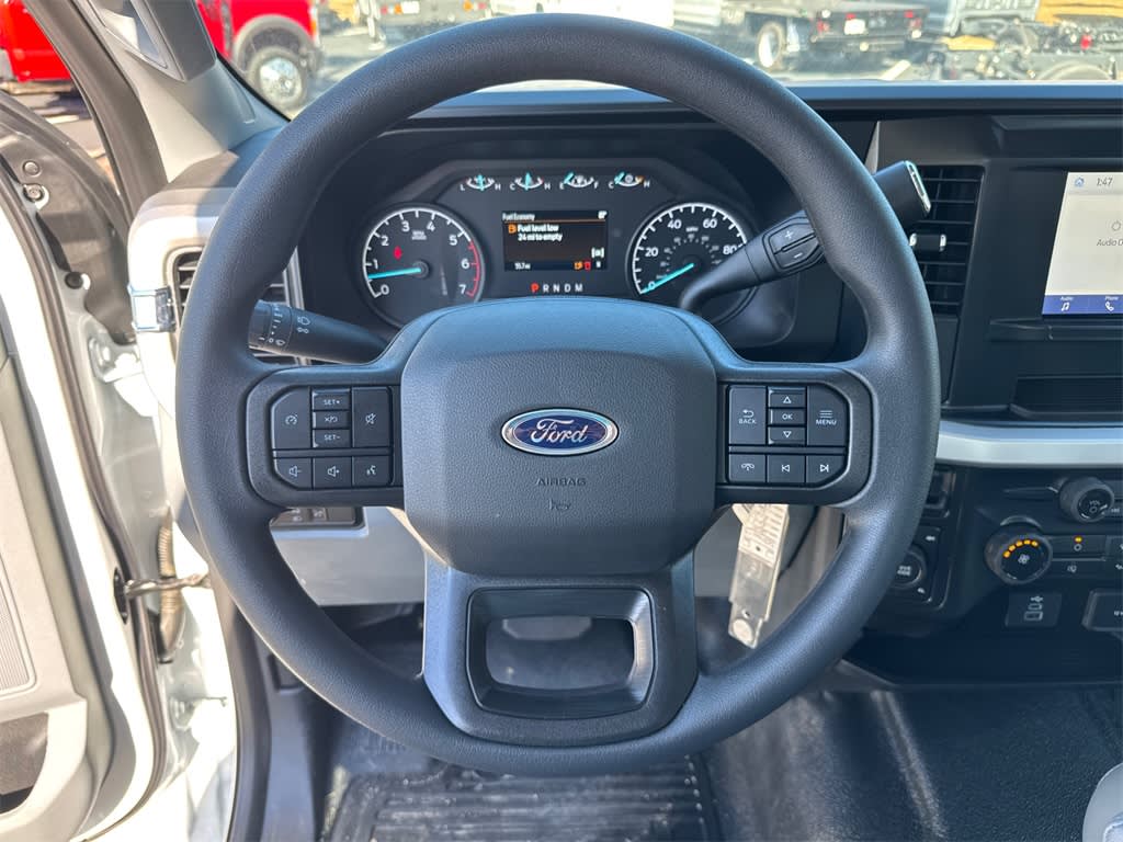 Thumbnail: 2025 Ford F-250 - 13