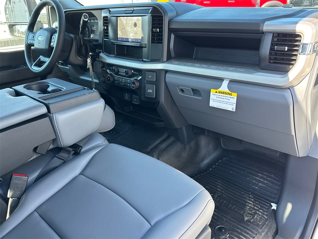 Thumbnail: 2025 Ford F-250 - 22