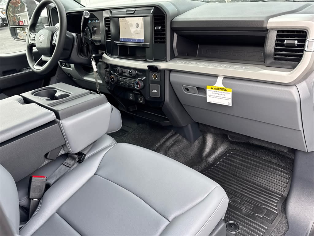 Thumbnail: 2025 Ford F-250 - 2