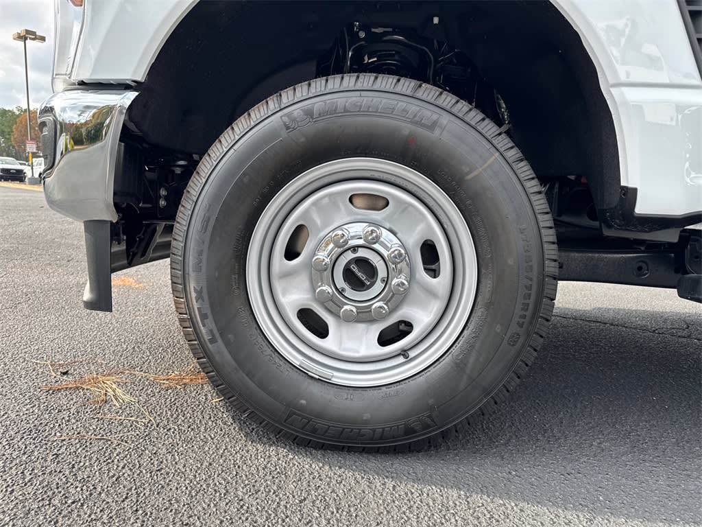 Thumbnail: 2025 Ford F-250 - 6