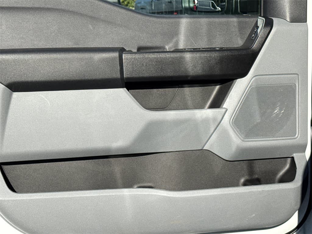 Thumbnail: 2025 Ford F-250 - 21