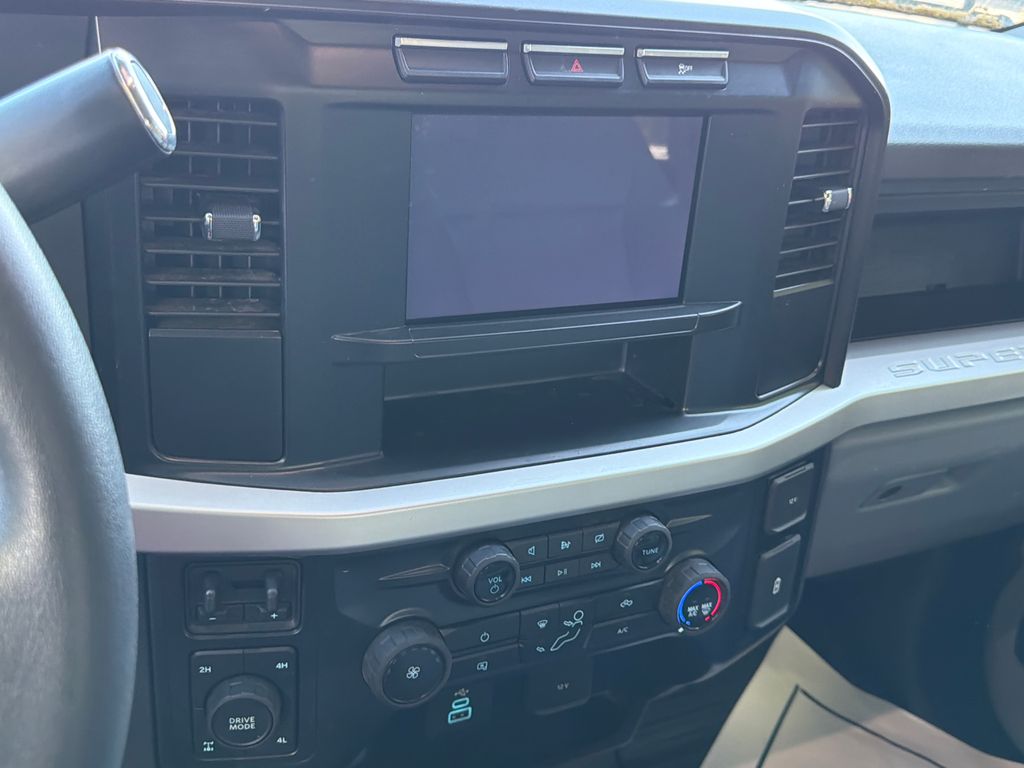 Thumbnail: 2024 Ford F-250 - 8