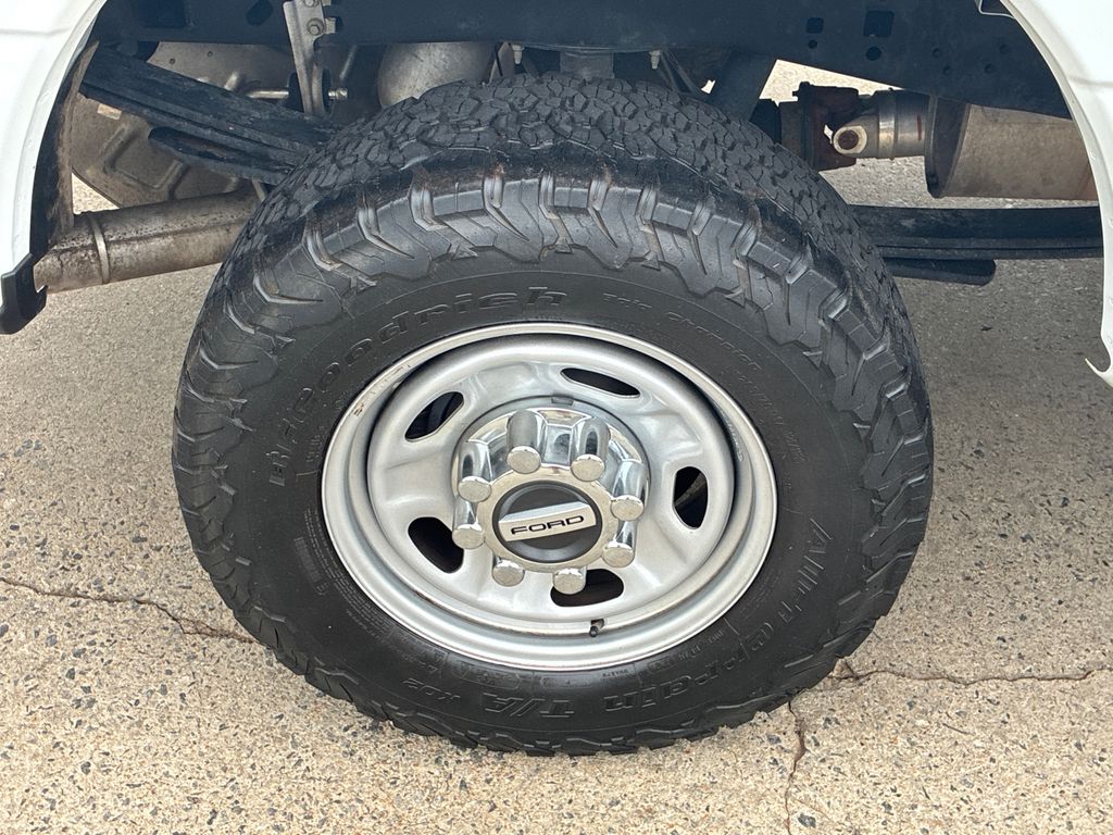 Thumbnail: 2024 Ford F-250 - 24