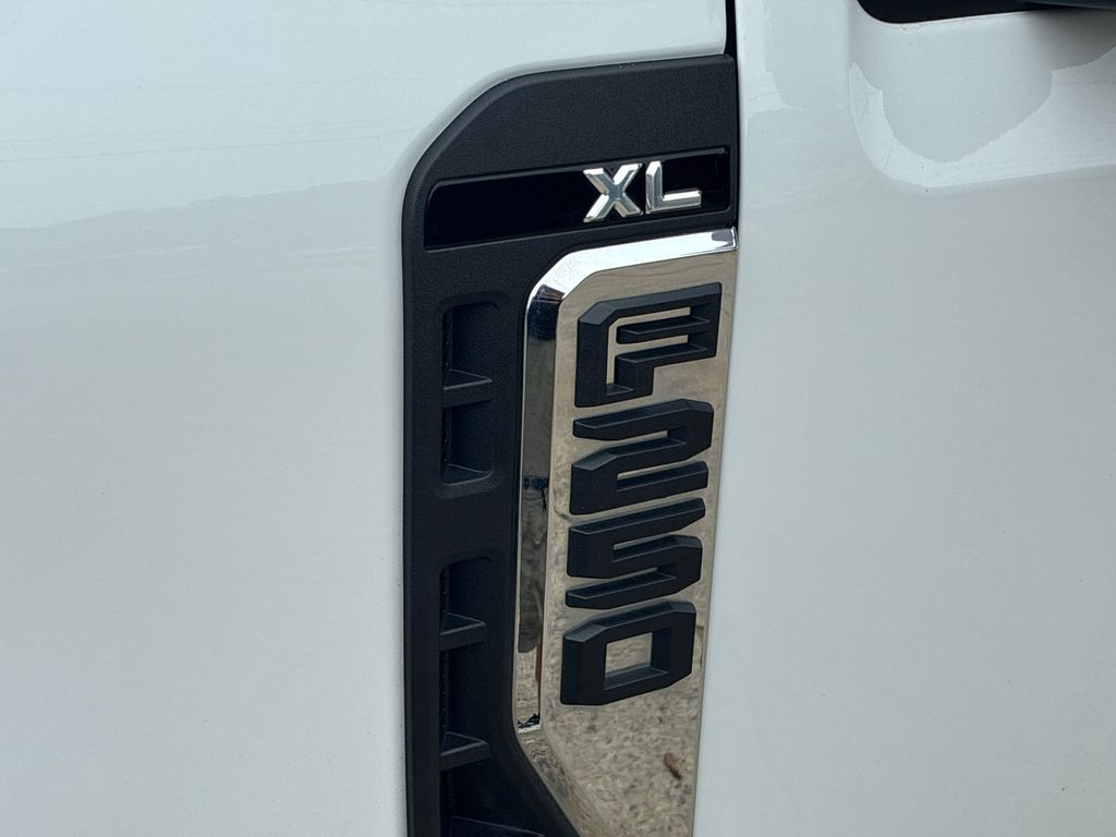 Thumbnail: 2024 Ford F-250 - 16