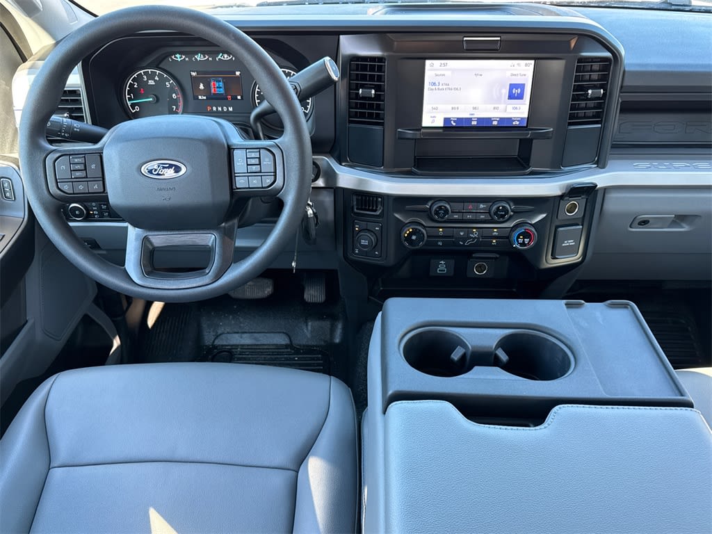 Thumbnail: 2025 Ford F-250 - 9