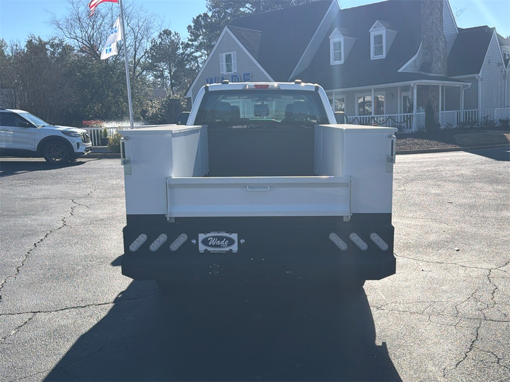 Thumbnail: 2025 Ford F-250 - 9