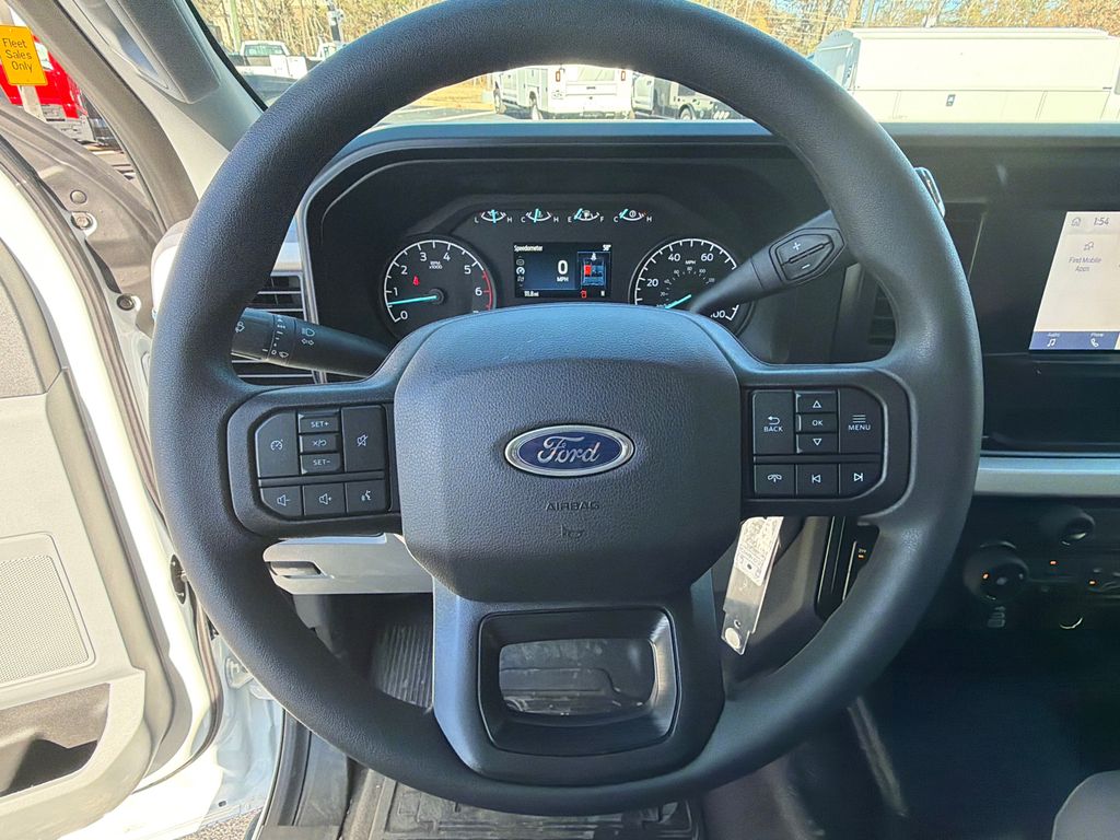 Thumbnail: 2025 Ford F-250 - 13