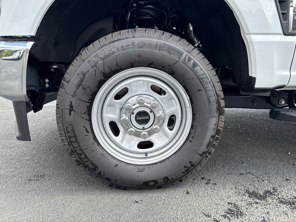 Thumbnail: 2025 Ford F-250 - 6