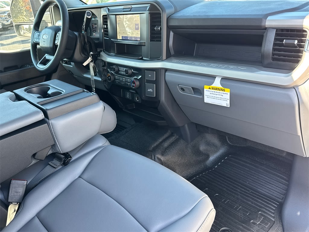 Thumbnail: 2025 Ford F-250 - 2