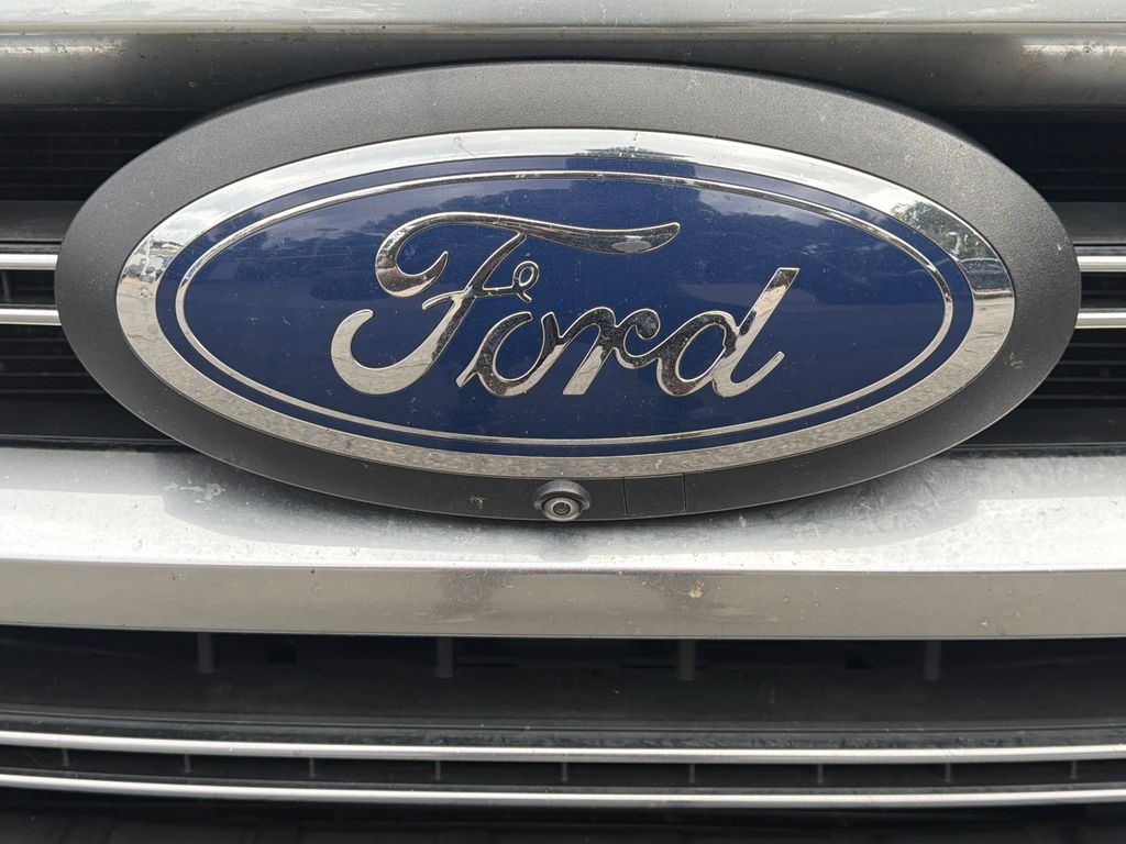 Thumbnail: 2022 Ford F-250 - 4
