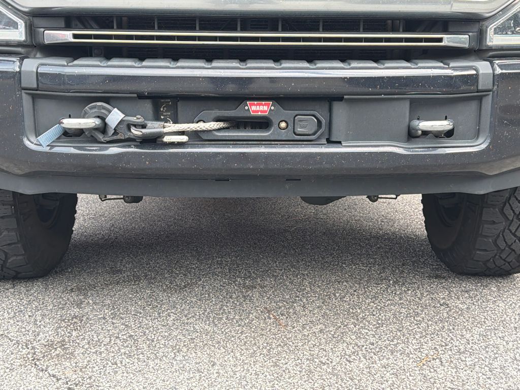 Thumbnail: 2022 Ford F-250 - 9