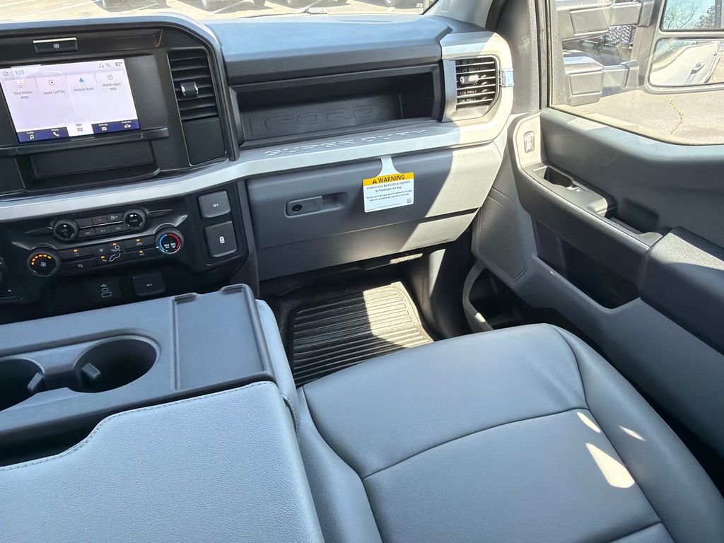 Thumbnail: 2026 Ford F-250 - 13