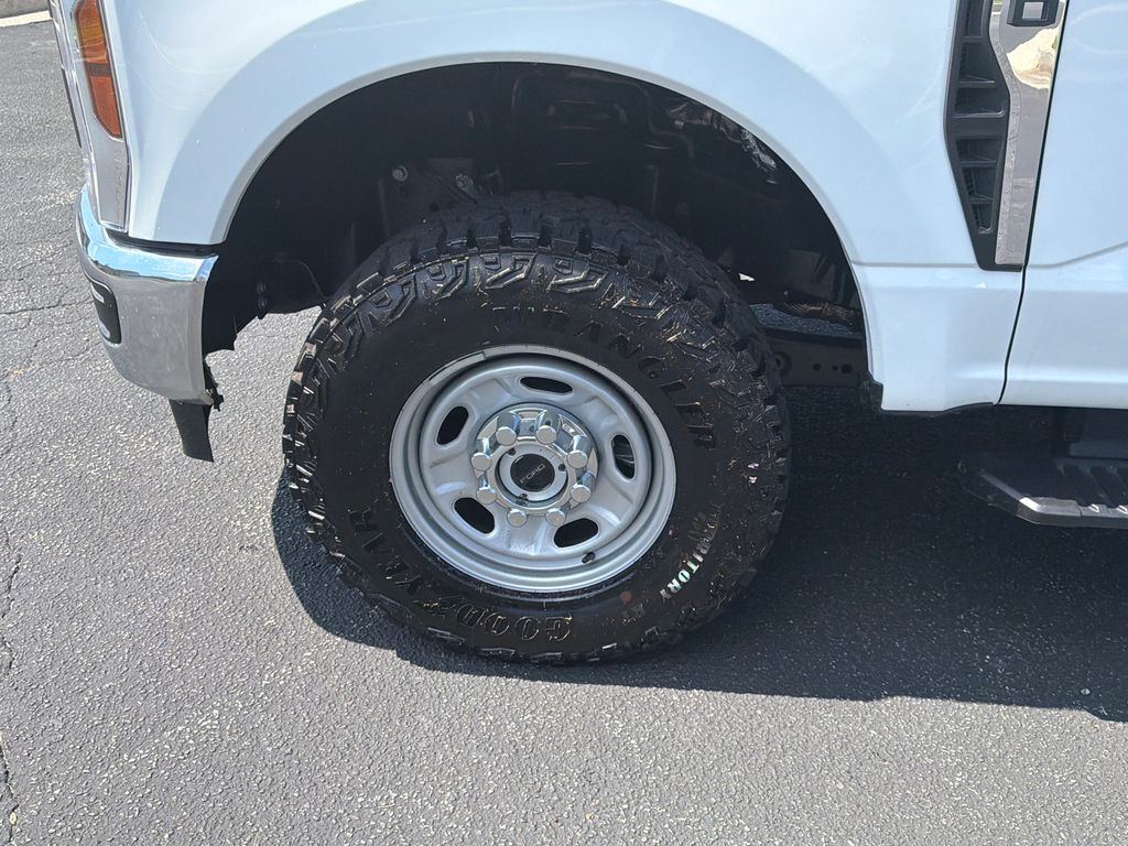 Thumbnail: 2026 Ford F-250 - 7