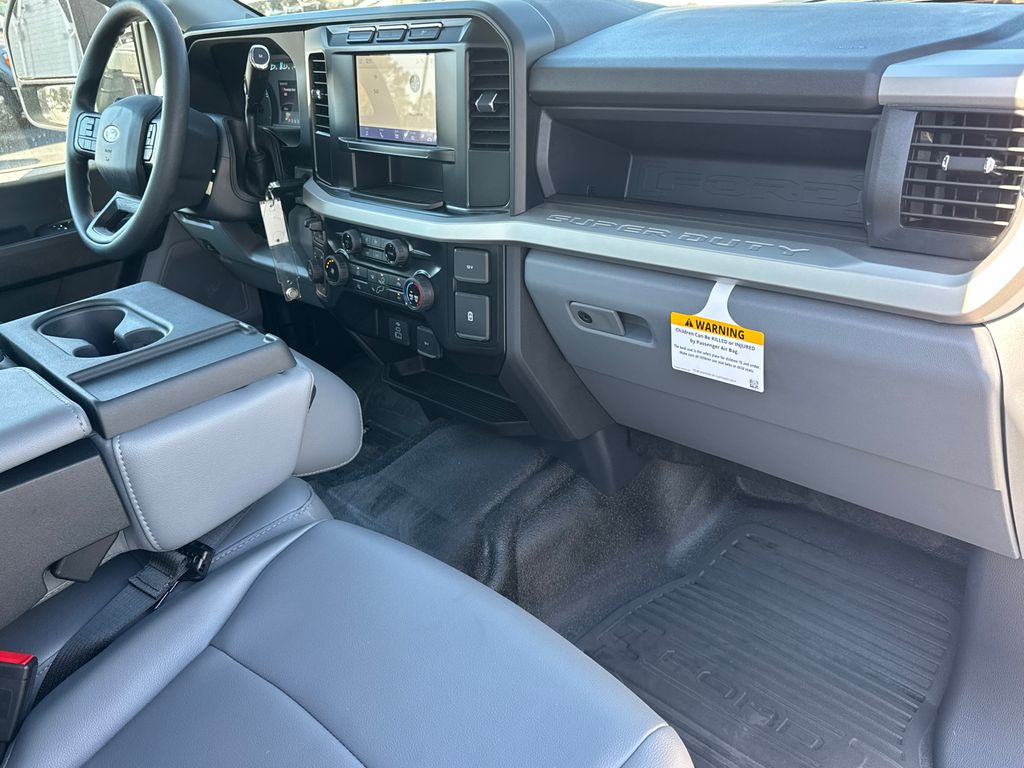 Thumbnail: 2024 Ford F-250 - 2