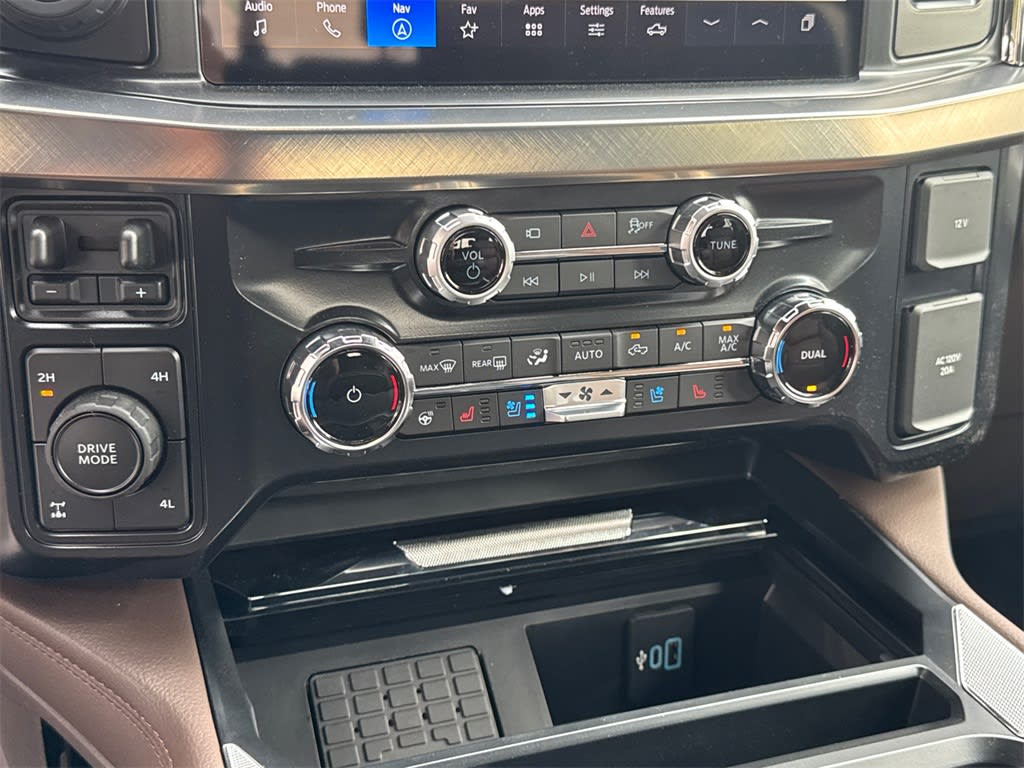 Thumbnail: 2025 Ford F-250 - 32