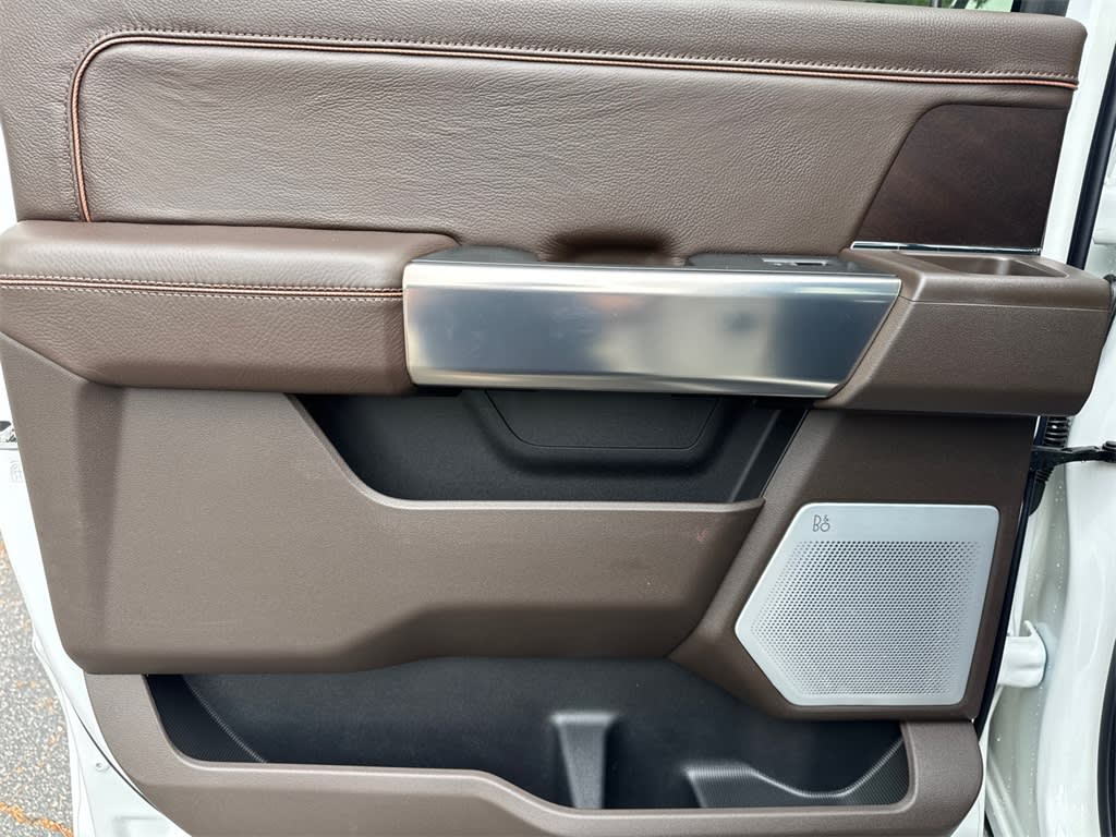 Thumbnail: 2025 Ford F-250 - 25