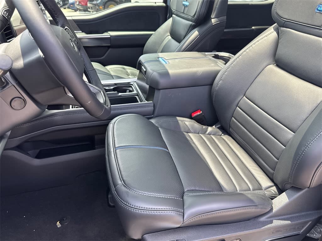 Thumbnail: 2025 Ford F-250 - 15