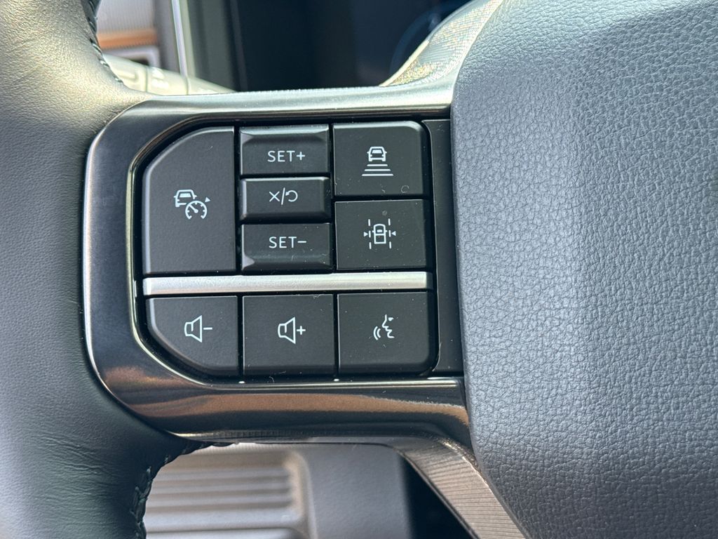 Thumbnail: 2025 Ford F-250 - 23