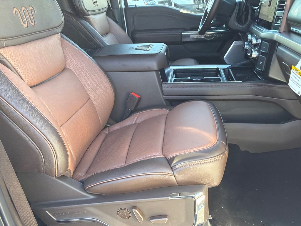 Thumbnail: 2026 Ford F-250 - 9