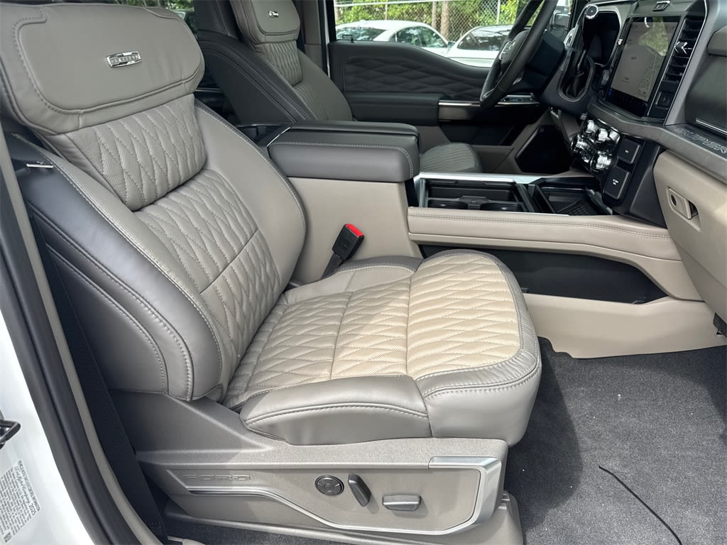 Thumbnail: 2025 Ford F-250 - 9