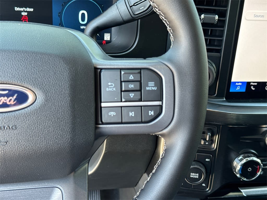 Thumbnail: 2025 Ford F-250 - 28