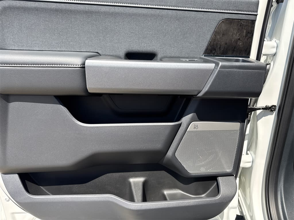 Thumbnail: 2025 Ford F-250 - 25