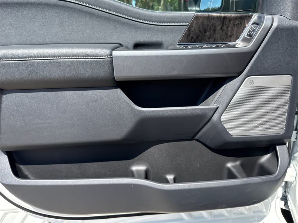 Thumbnail: 2025 Ford F-250 - 21