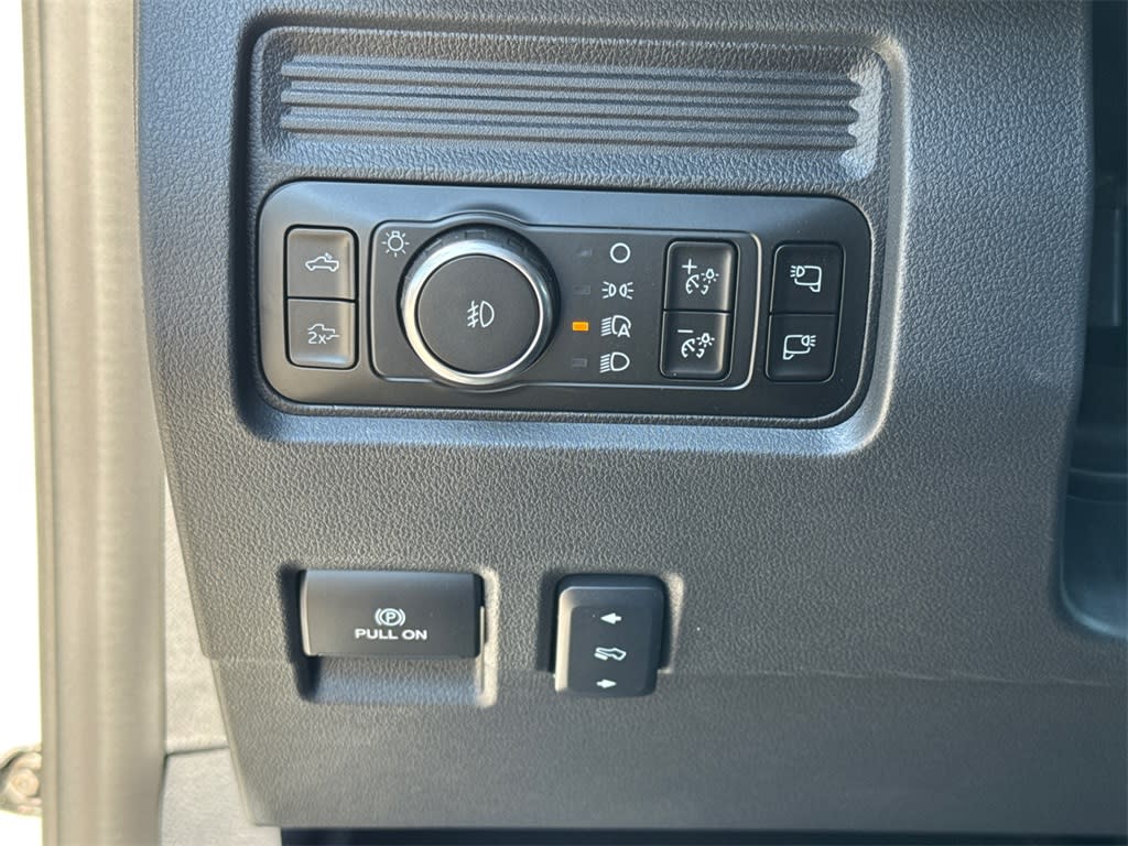 Thumbnail: 2026 Ford F-250 - 33