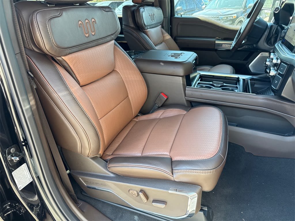 Thumbnail: 2025 Ford F-350 - 9