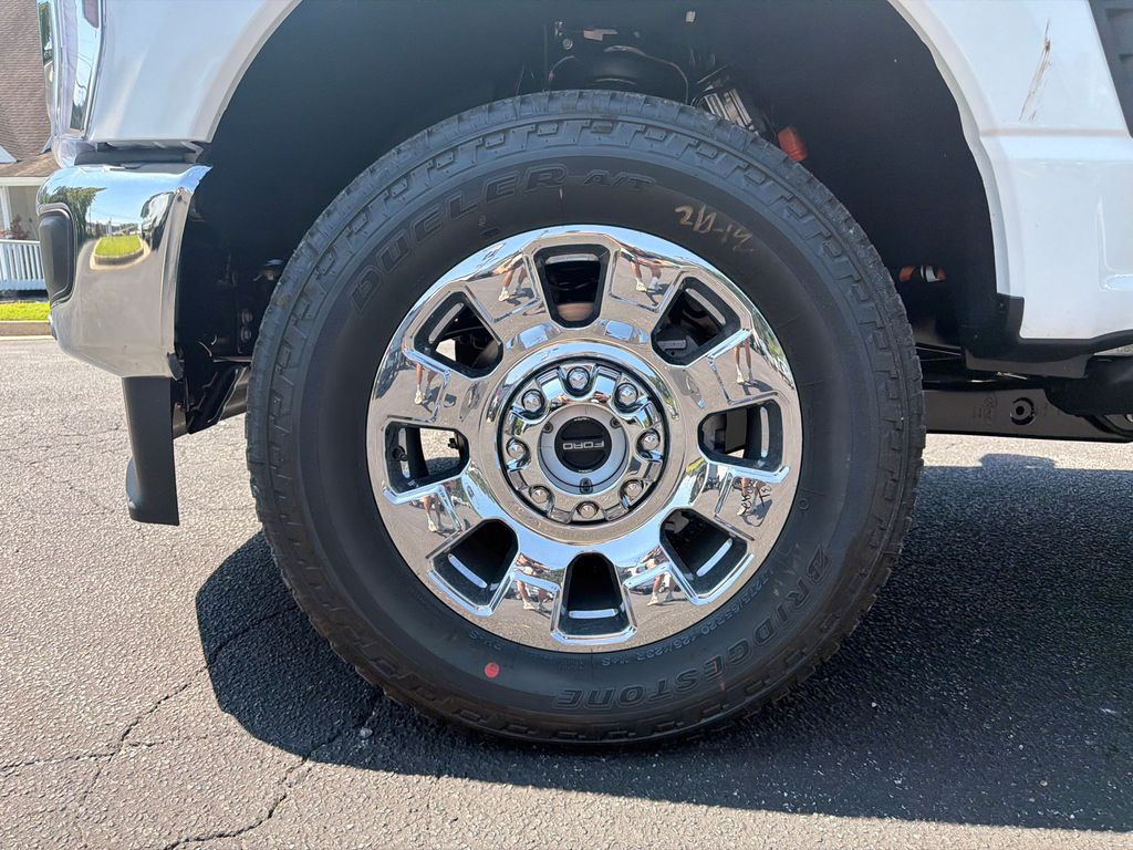 Thumbnail: 2026 Ford F-350 - 6