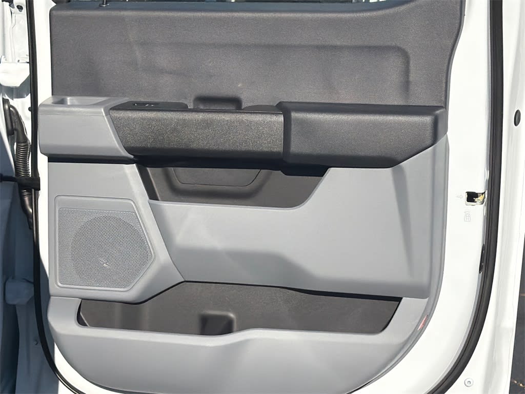 Thumbnail: 2025 Ford F-350 - 22