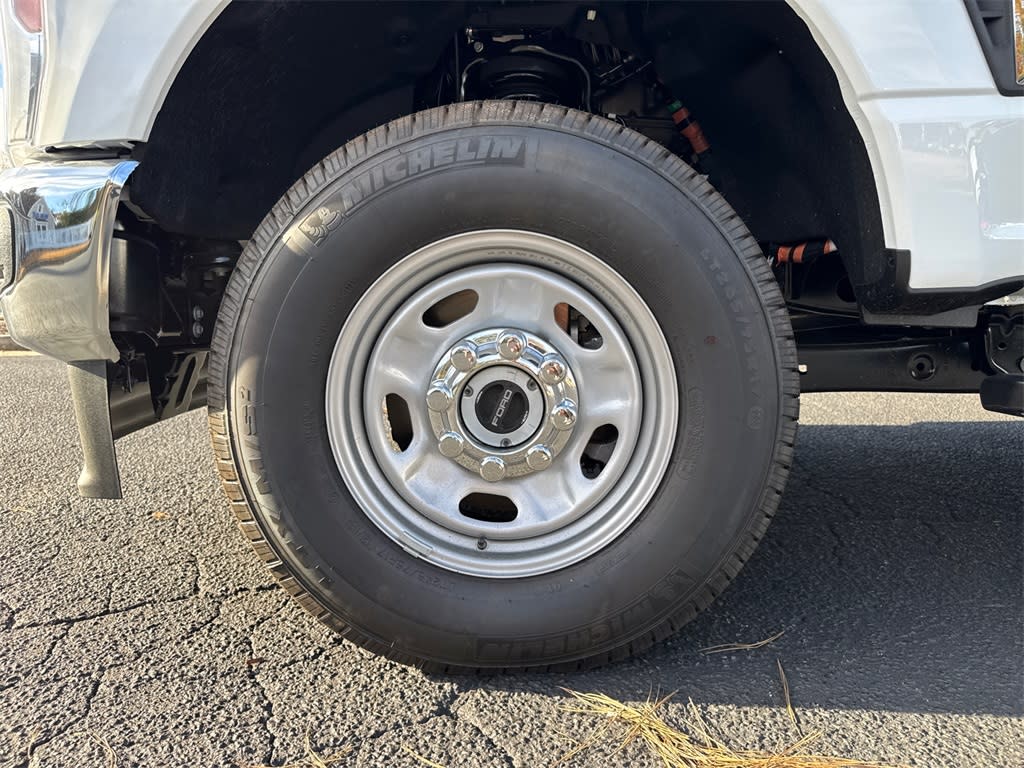 Thumbnail: 2025 Ford F-350 - 7