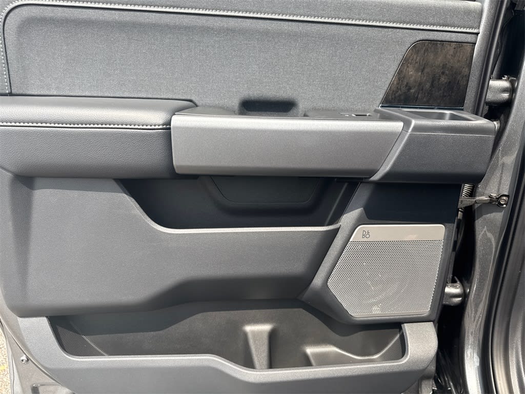 Thumbnail: 2025 Ford F-350 - 25