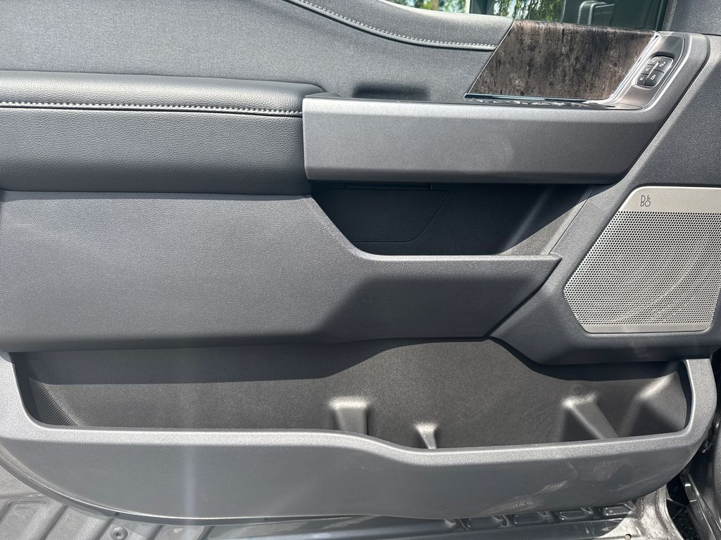 Thumbnail: 2025 Ford F-350 - 21