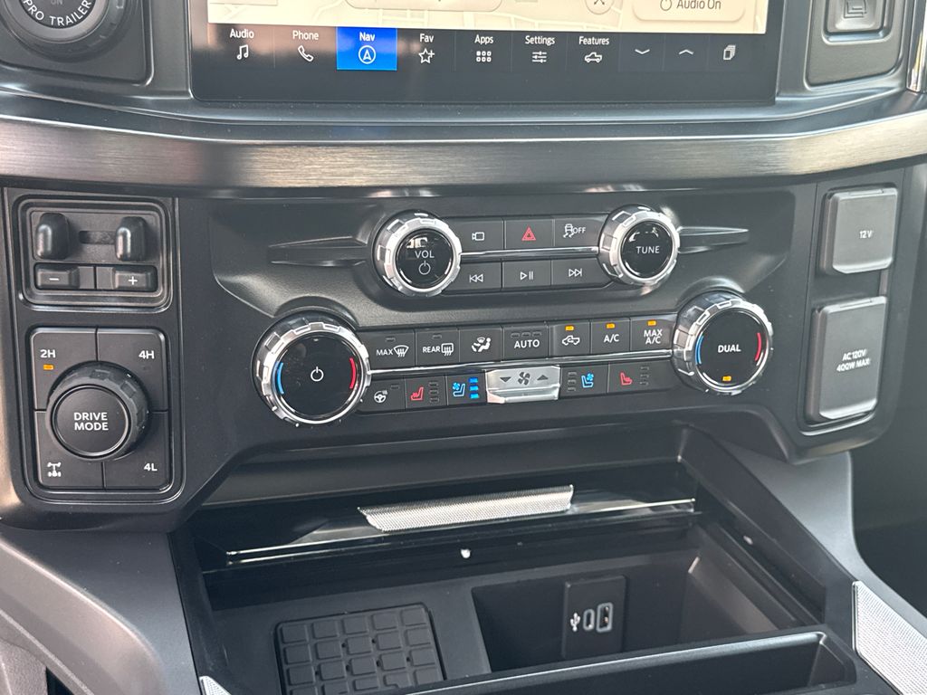 Thumbnail: 2025 Ford F-350 - 32